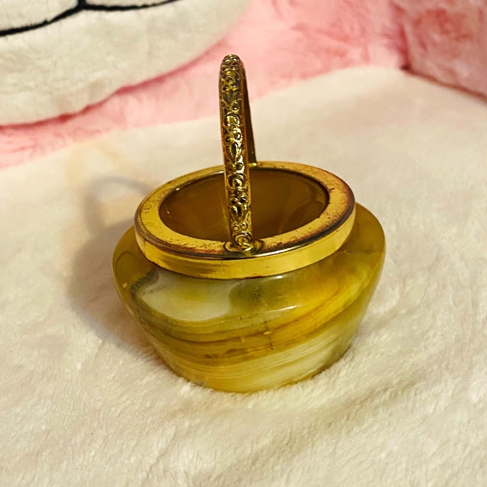 🌼FREE WITH PURCHASE🌼 Cute Little Basket Trinket